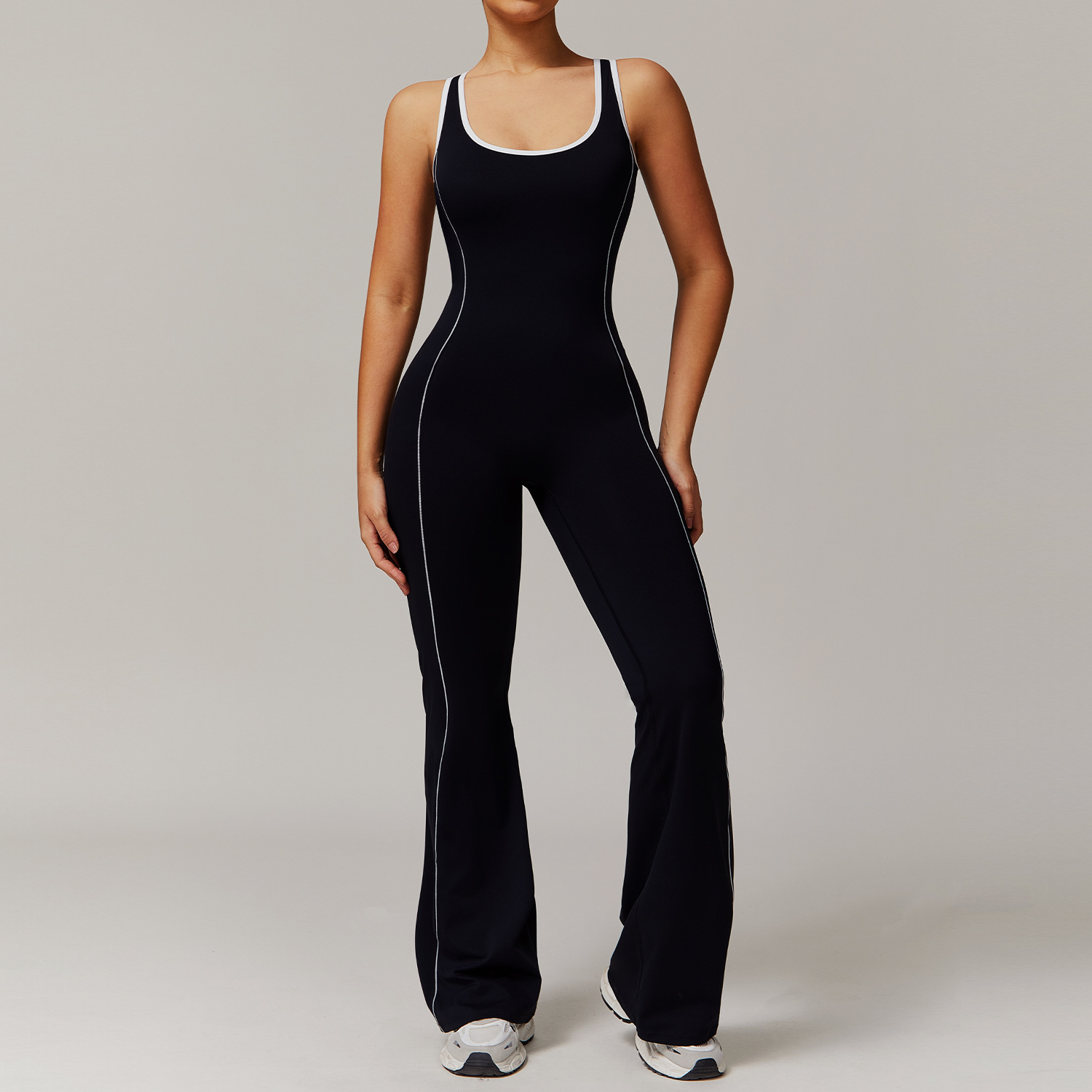 Women's Seamless Yoga Jumpsuit Set – Sleeveless Push-Up Activewear - Image 3