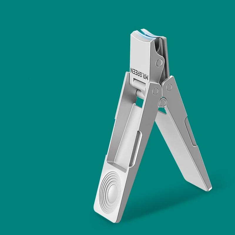 Compact Folding Stainless Steel Nail Clippers – Travel-Ready Manicure Tool view 2