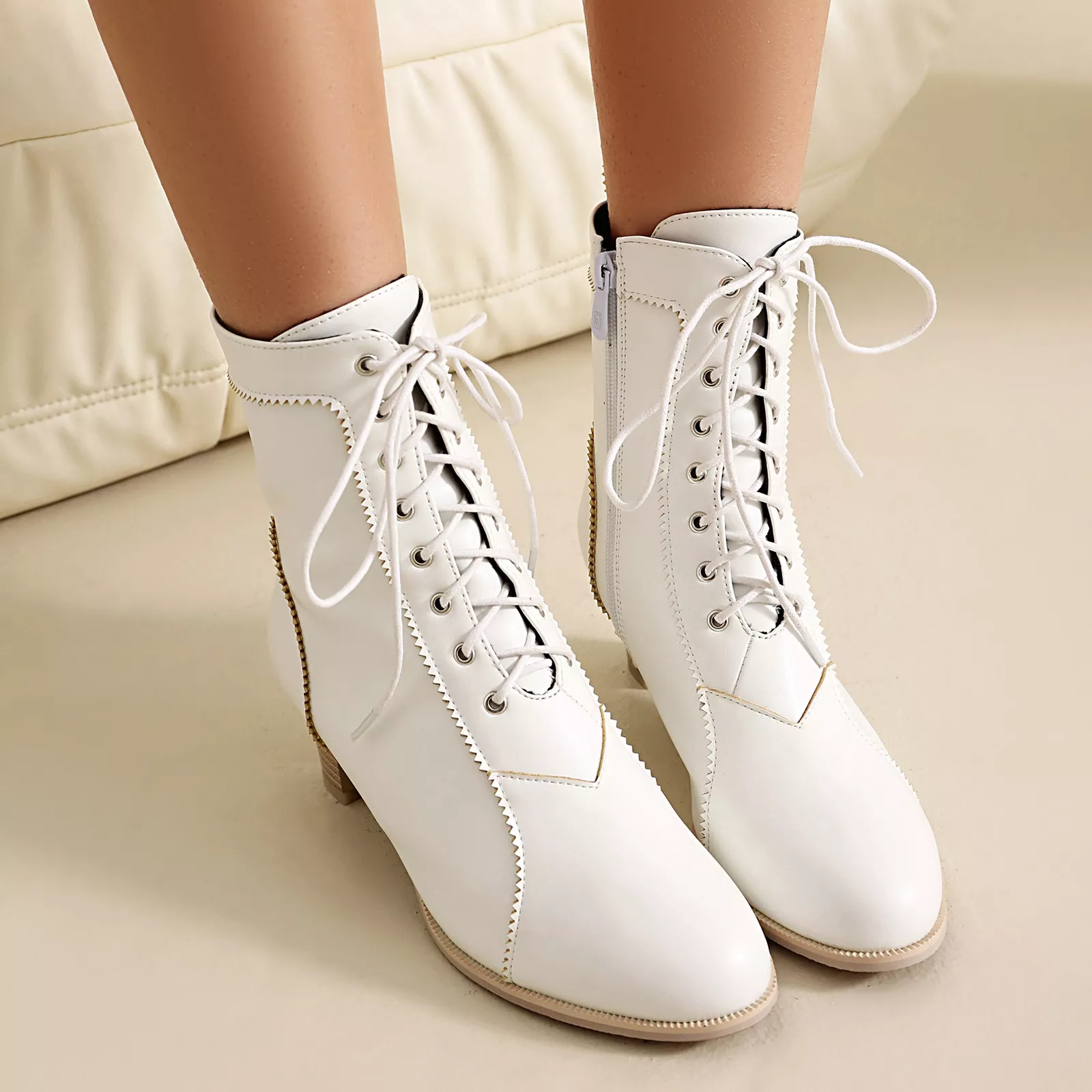 161166-74b740.webp