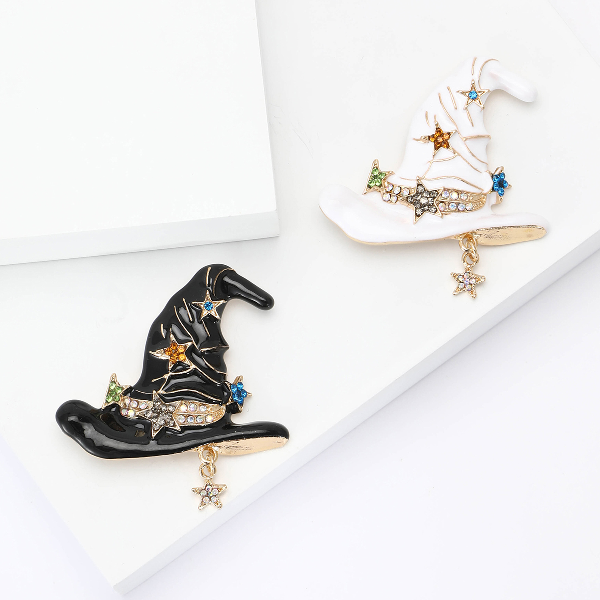 Halloween Magic Hat Brooch for Men and Women - Image 2