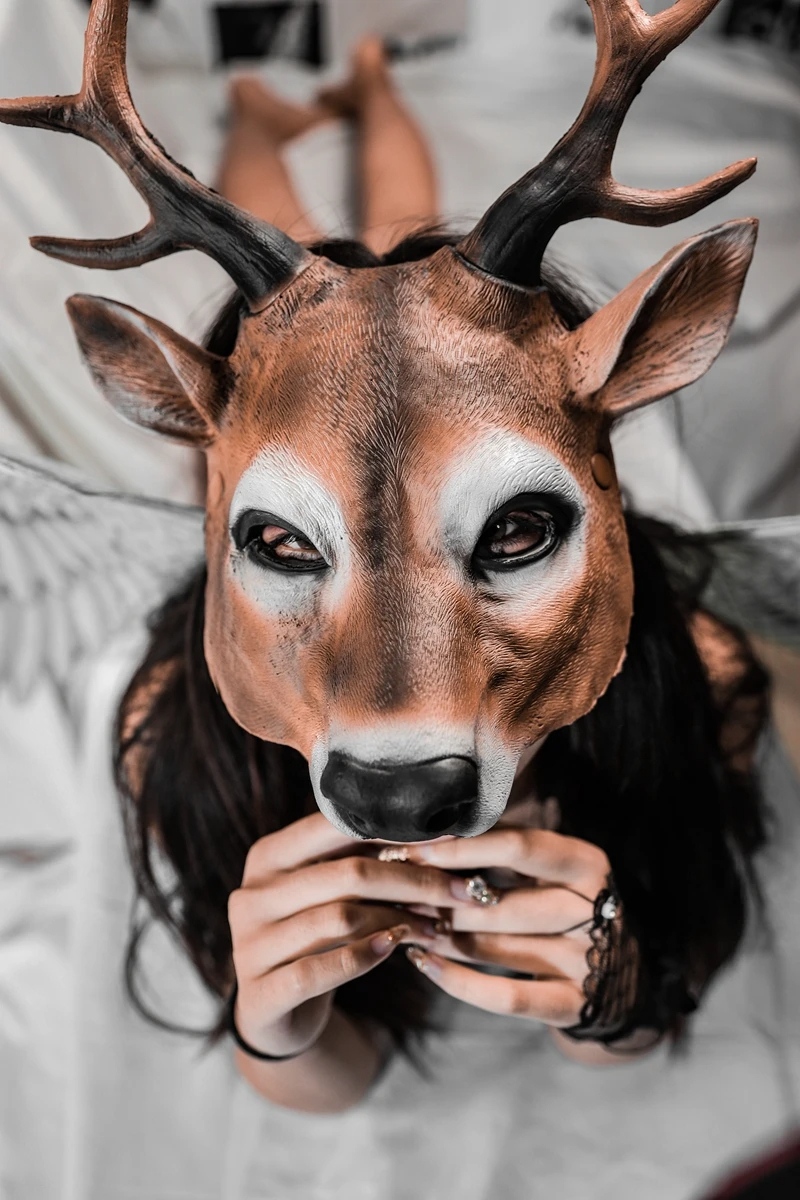 Adult 3D Animal PU Foam Deer Mask for Carnival, Party & Role Play - Image 3