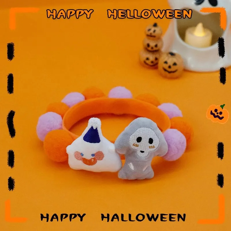 Halloween & Christmas Cat Plush Ball Collar – Cute Pet Necklace for Cats & Small Dogs - Image 7