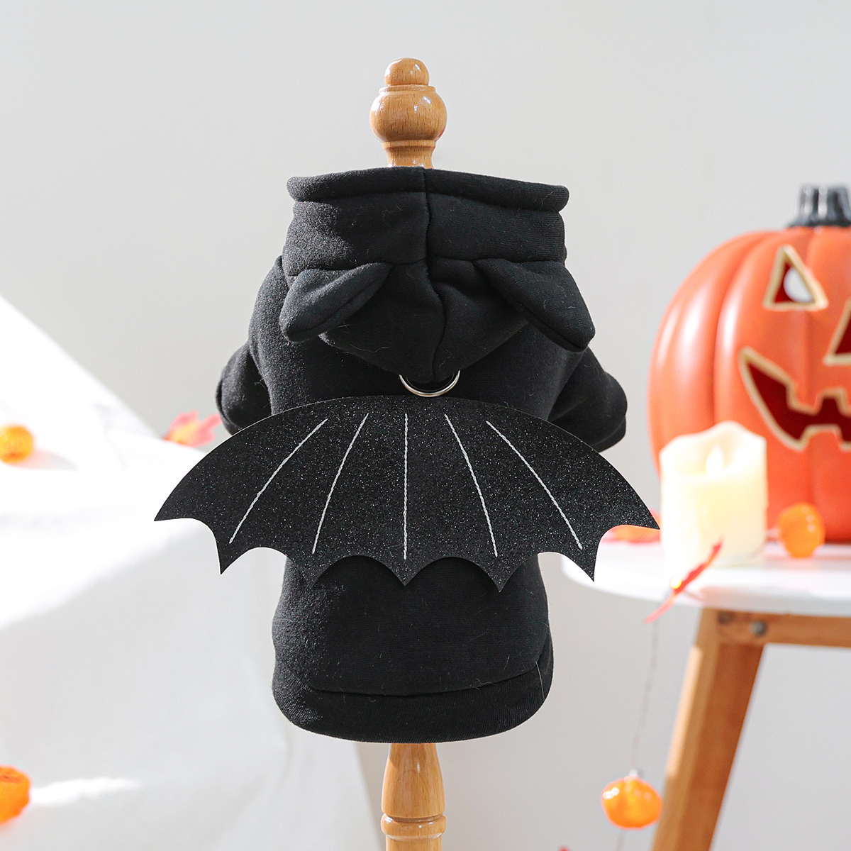 Pet Bat Wing Hoodie – Warm Fleece Halloween Costume for Dogs & Cats