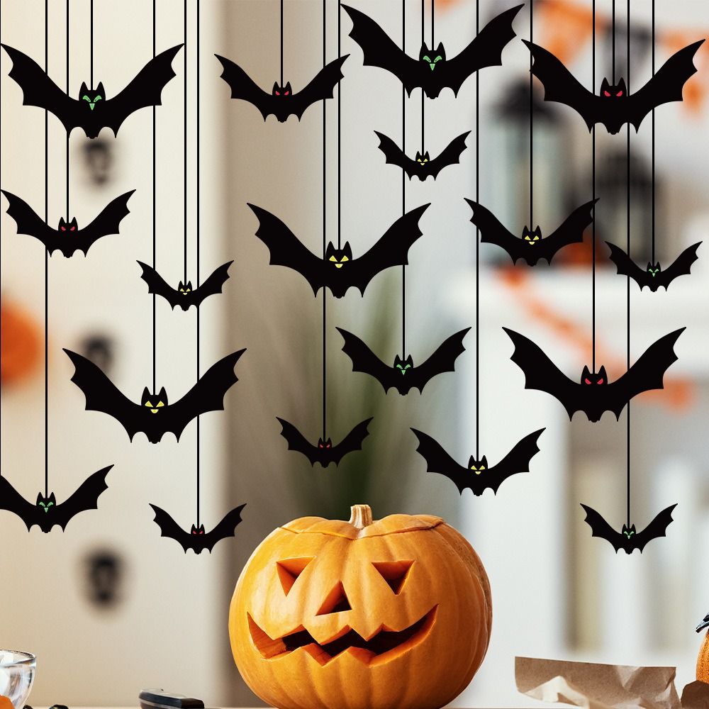 Realistic Hanging Bat Decorations for Halloween Parties - Image 4
