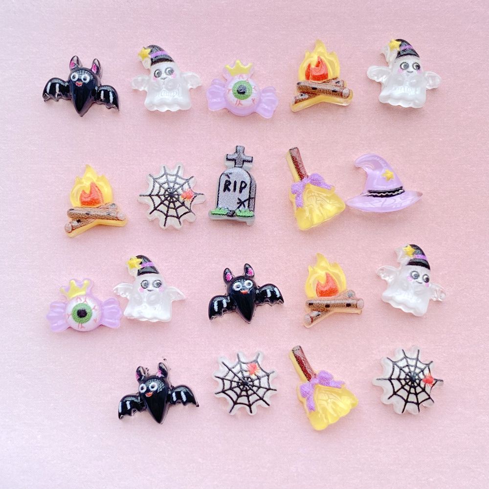 100Pcs Halloween Nail Art Charms - Cute 3D Bat & Ghost Resin Decorations - Image 5