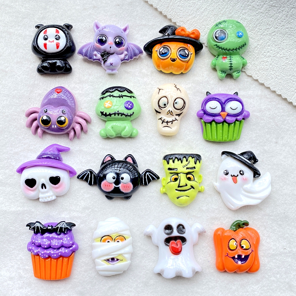 Halloween Resin Charms Set – Skulls, Ghosts, Bats & Spiders for DIY Crafts - Image 4