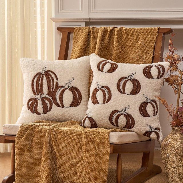 Autumn Pumpkin Plush Pillowcase Cushion Cover for Fall & Holiday Decor