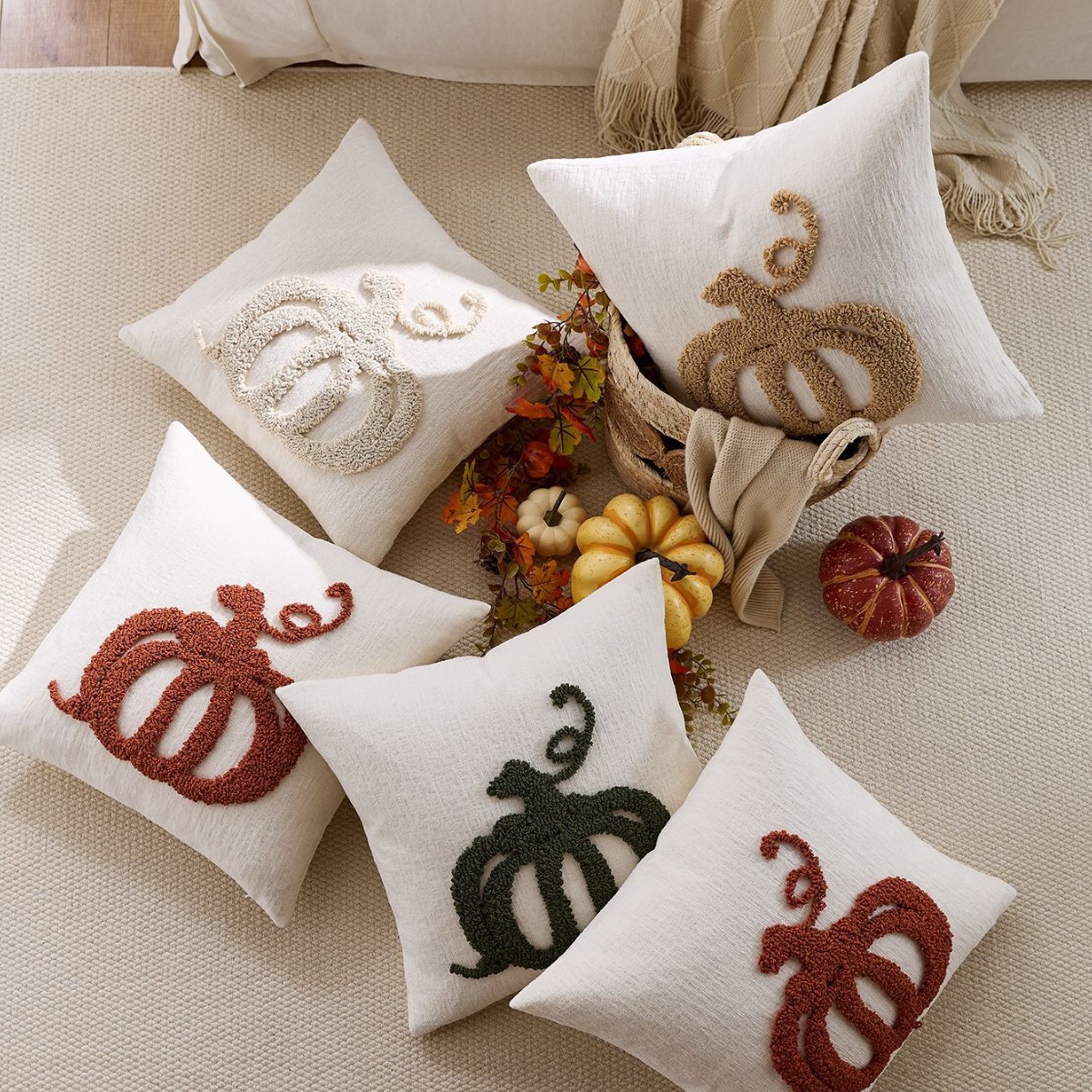 Pumpkin Tufted Chenille Throw Pillow Cover 18x18” – Autumn Harvest Cushion
