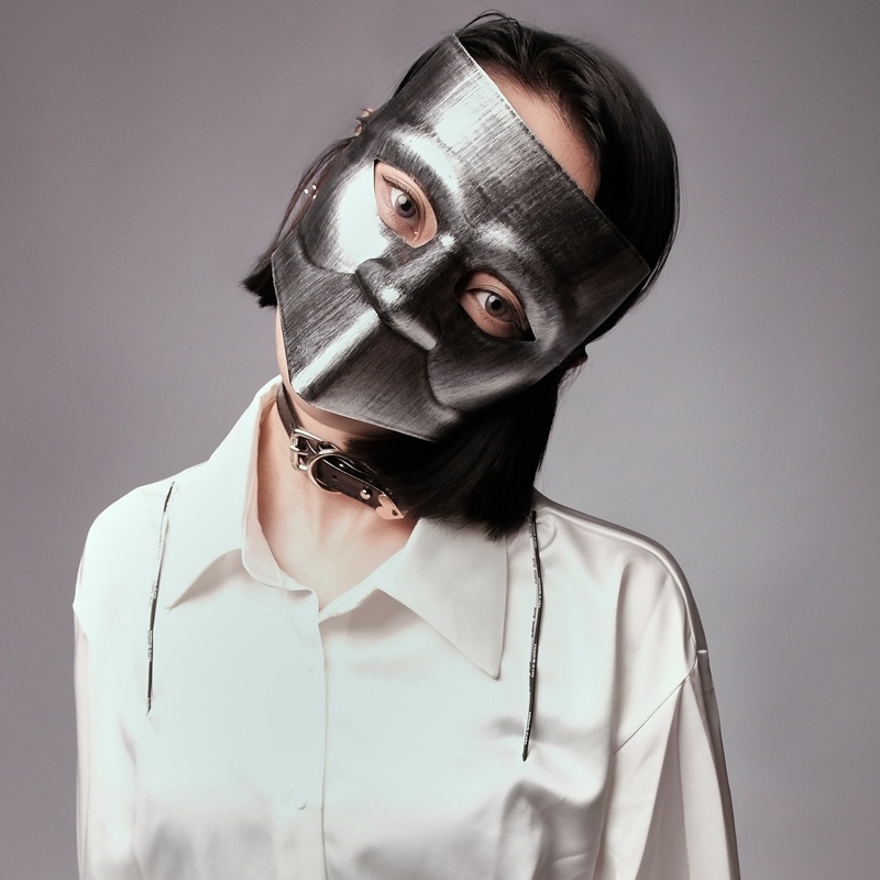 Silver Square Face