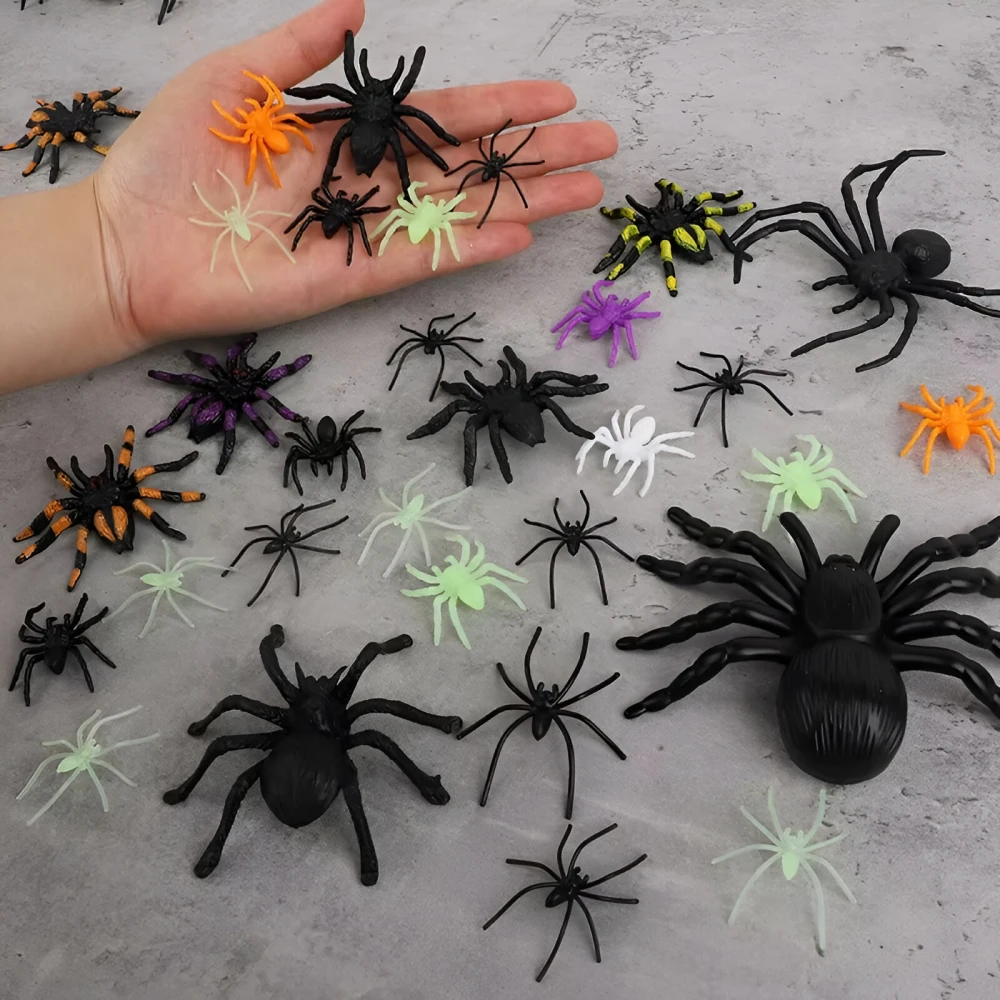 Realistic Plastic Spiders Halloween Decoration 70pcs - Image 4