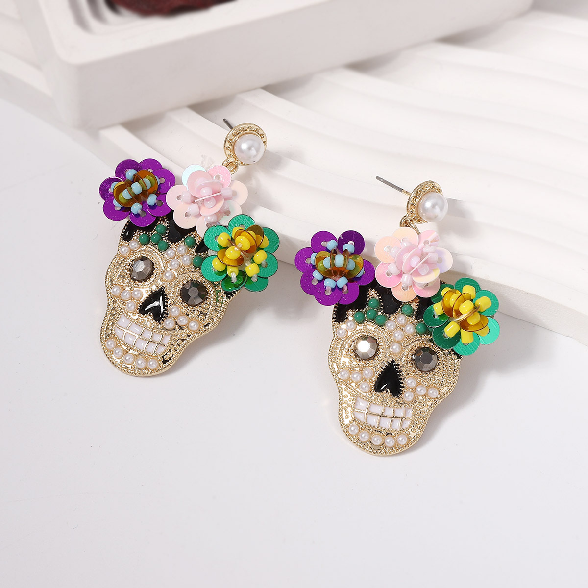 Metal Rhinestone Skull Dangle Earrings for Women - Quirky Halloween Jewelry