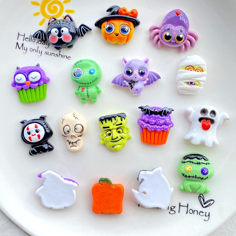 Halloween Resin Charms Set – Skulls, Ghosts, Bats & Spiders for DIY Crafts - Image 5