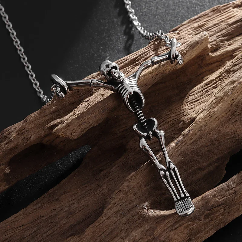 Gothic Crucifixion Skull Pendant – Vintage Demon Necklace for Men - Image 4