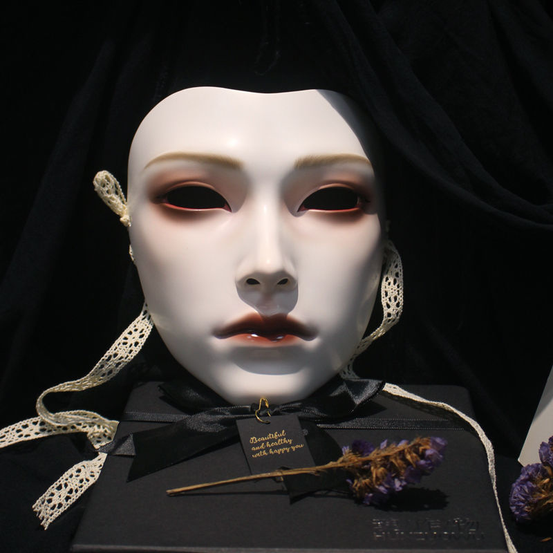 Hand-Painted Antique Hanfu Mask for Halloween & Cosplay - Image 4