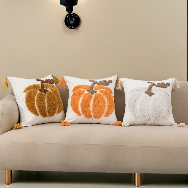 Boho Pumpkin Tufted Cushion Cover with Tassels – 18x18in Decorative Pillowcase