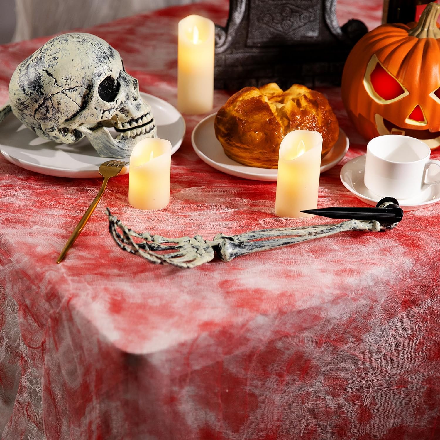 Halloween Bloody Gauze Tablecloth with Handprint Design for Creepy Decor - Image 3
