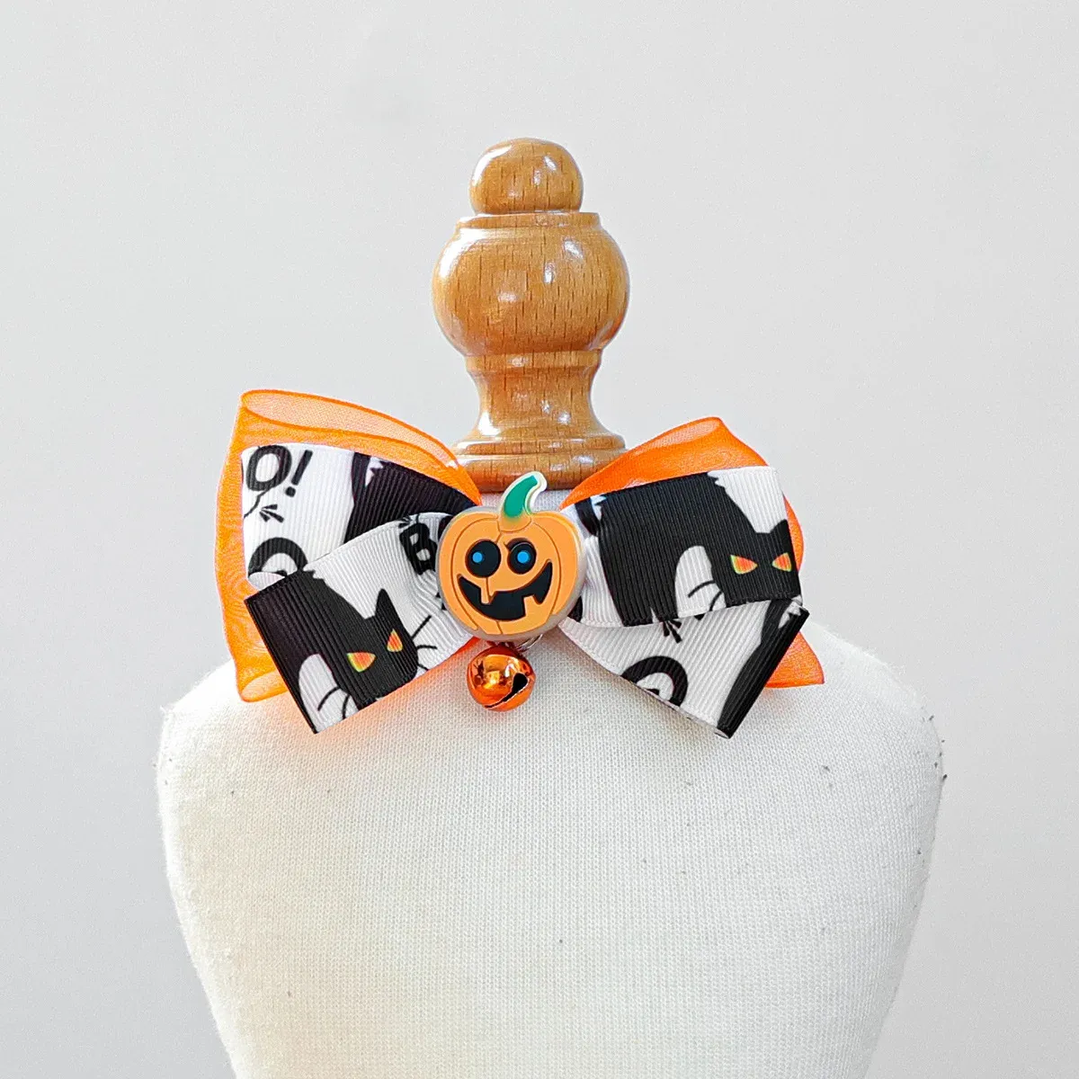 Halloween Glow-in-the-Dark Dog Collar with Bell – Pumpkin & Skull Design - Image 4