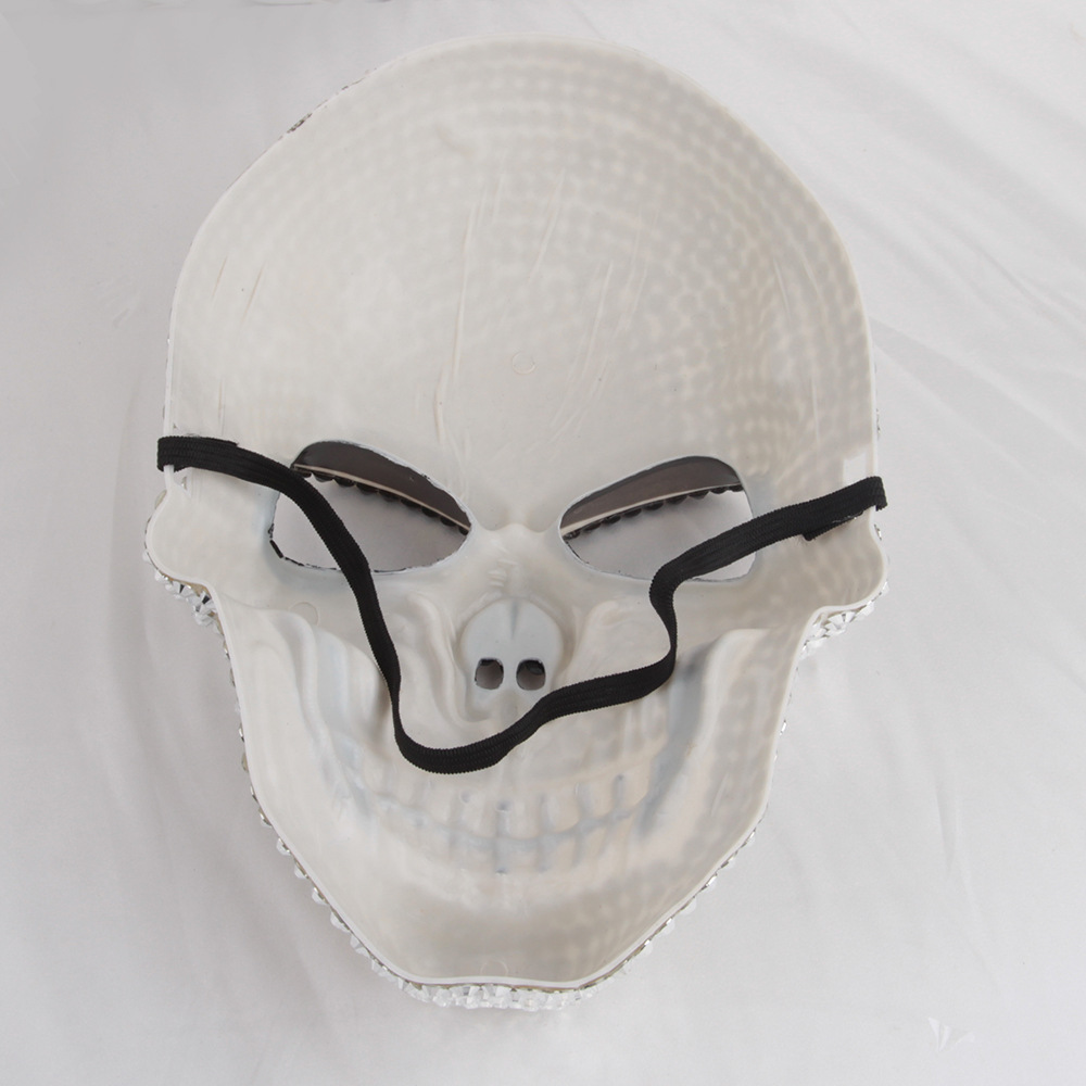 Shiny Skull Rhinestone Masquerade Mask for Halloween & Cosplay - Image 4