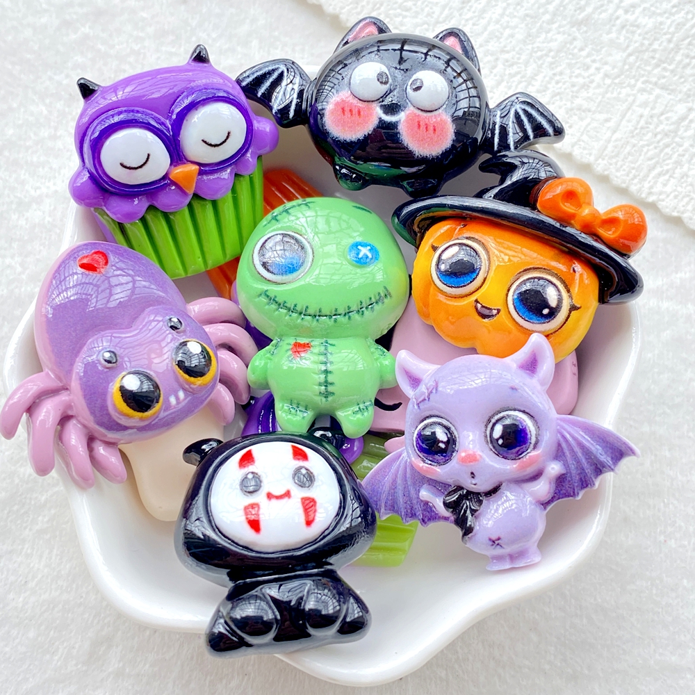 Halloween Resin Charms Set – Skulls, Ghosts, Bats & Spiders for DIY Crafts