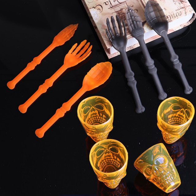 Halloween Party Disposable Tableware Set with Skull Cup and Cutlery