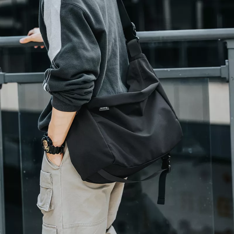 102999-81e004.webp