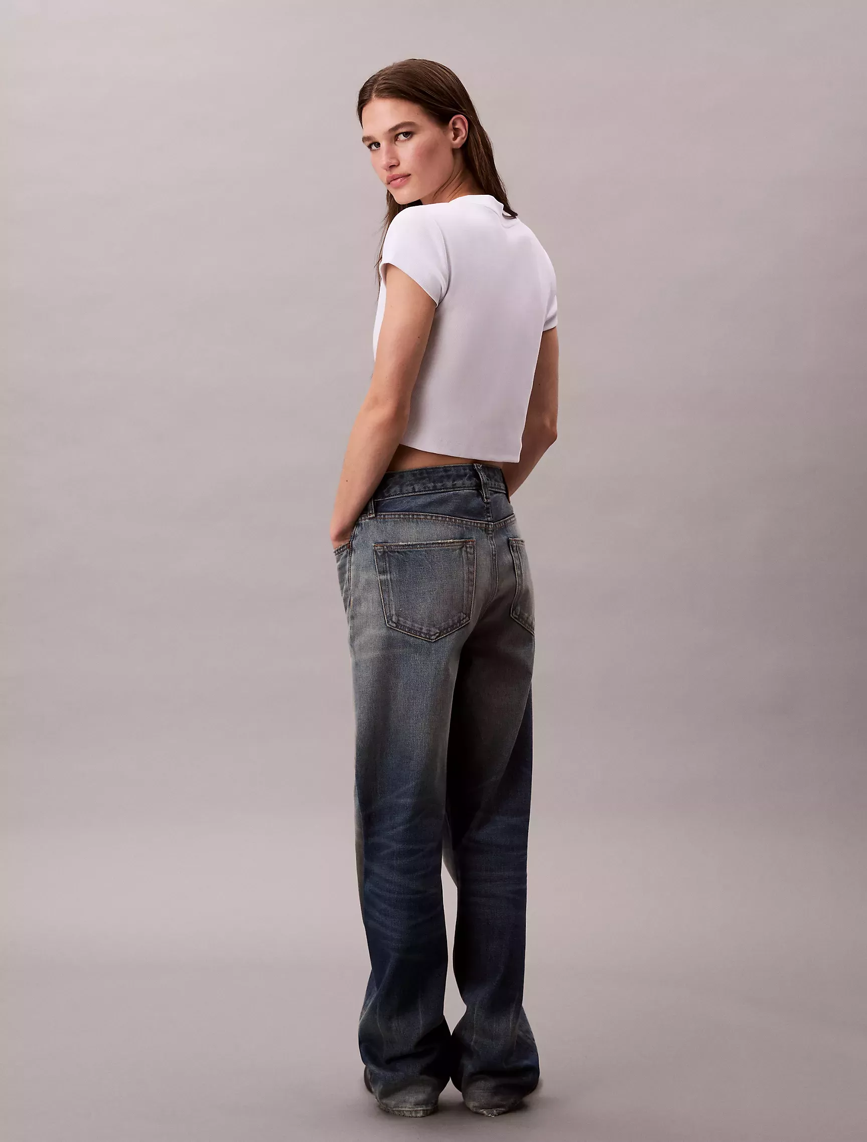 56048-cf79d2.webp